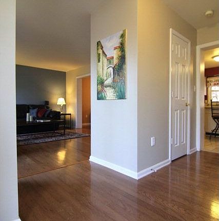 5th image of 2486 Lanier Ln