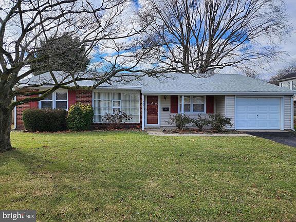 3rd image of 680 Buckson Dr