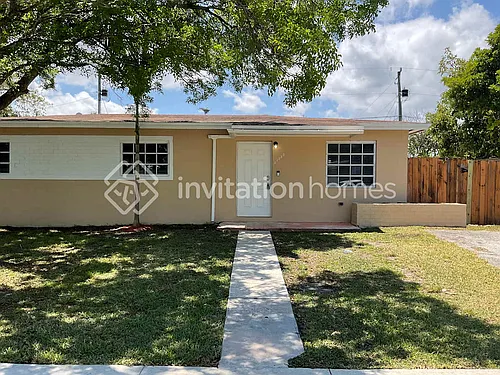 21330 SW 102nd Ave Photo 1