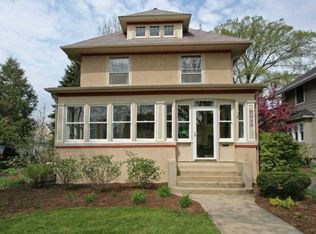 4200 Grand Ave, Western Springs, IL 60558
