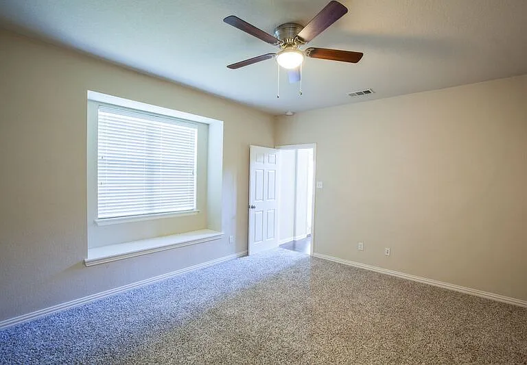 2805 Gooseberry Dr — Photo 16