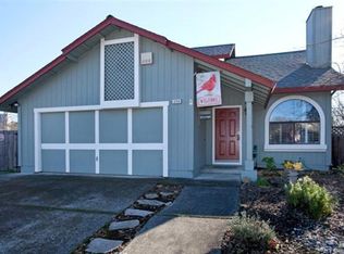 3700 Hennessy Pl, Santa Rosa, CA 95403