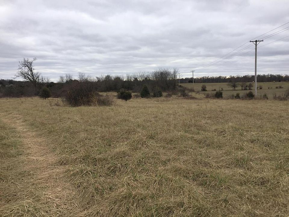 2nd image of 3564 Terrill Rd