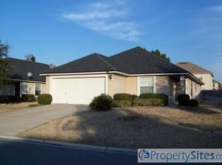 541 Wakemont Dr, Orange Park, FL 32065