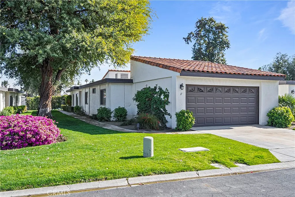3 bed, 1693 sqft, $3,000 — Photo 1