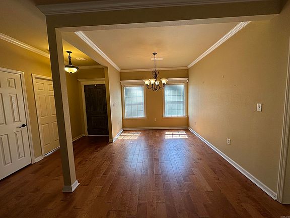3rd image of 38 Pennsylvania Ct