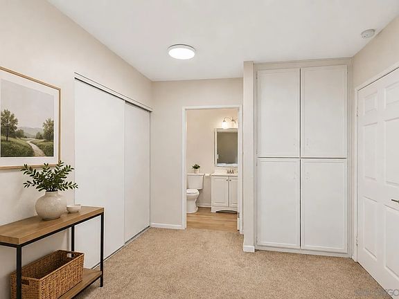 4th image of 868 E Alvarado St APT 28