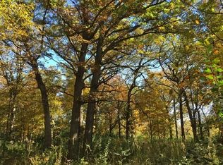 2 Perry Hill Rd, Acushnet, MA 02743