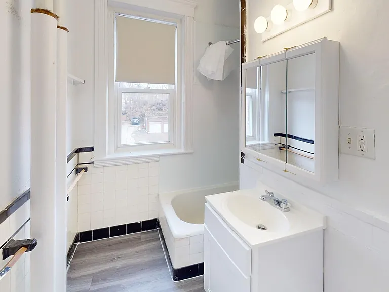 1810 Commonwealth Ave #118 — Photo 6