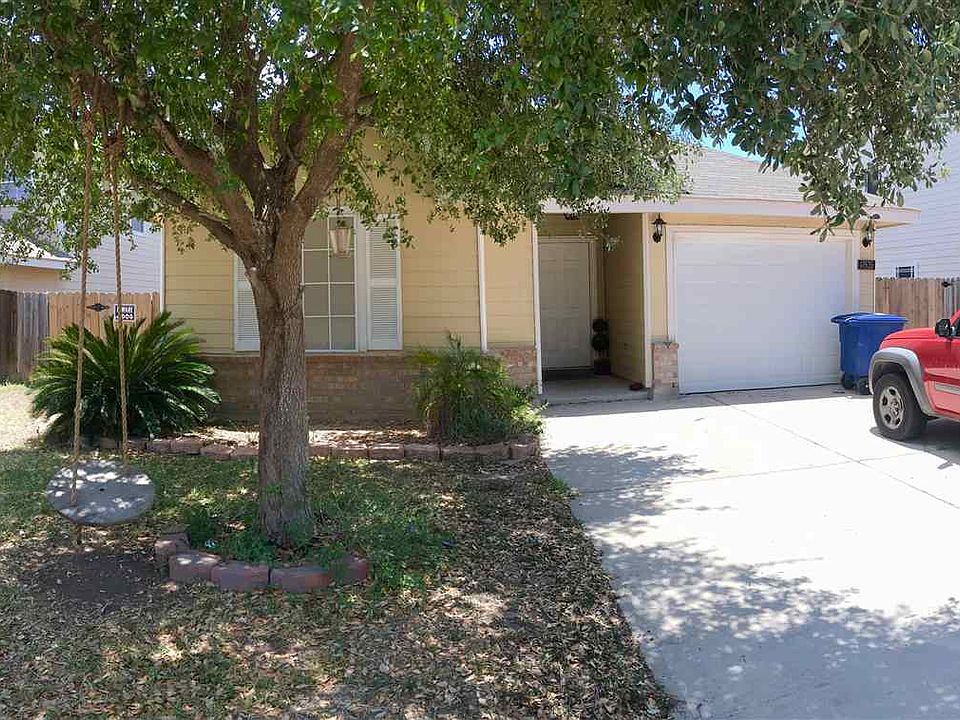 1st image of 17535 College Port Dr