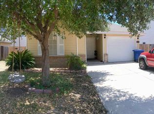 17535 College Port Dr, Laredo, TX 78045