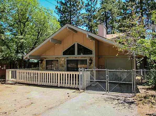 337 Maple Ln, Sugarloaf, CA 92386