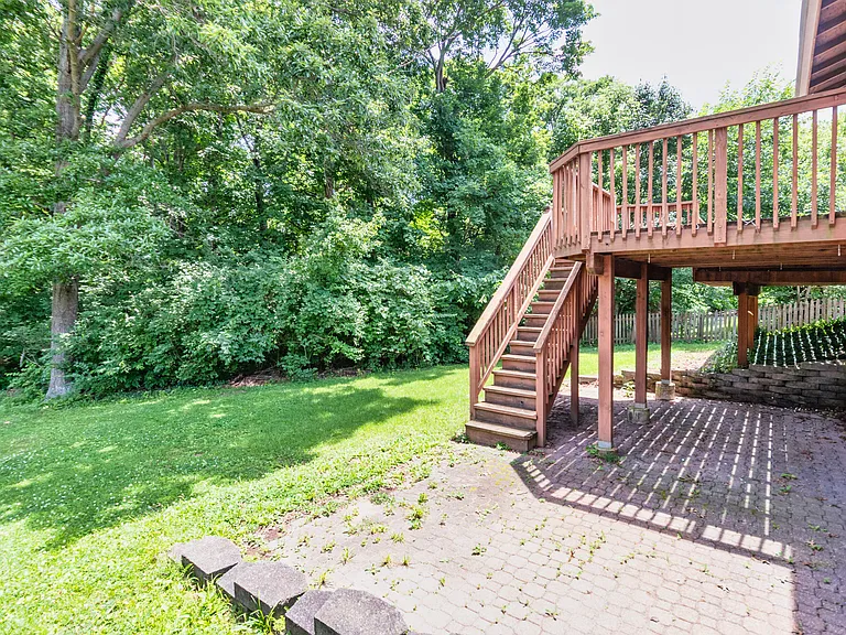 91 Elk Run Dr — Photo 46