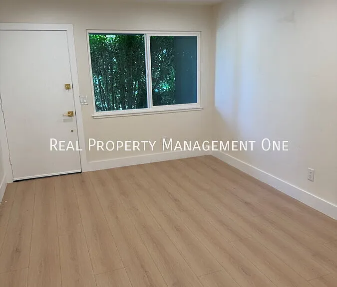 3818 Harbor St — Photo 4