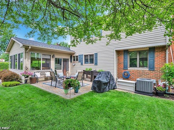 4th image of 39755 Spitz Dr