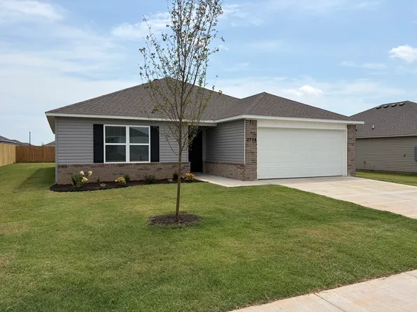 2708 Major St, Pea Ridge, AR 72751