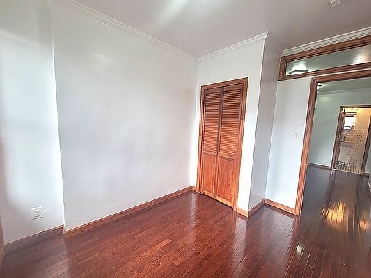 3rd image of 173 E 101st St #5S