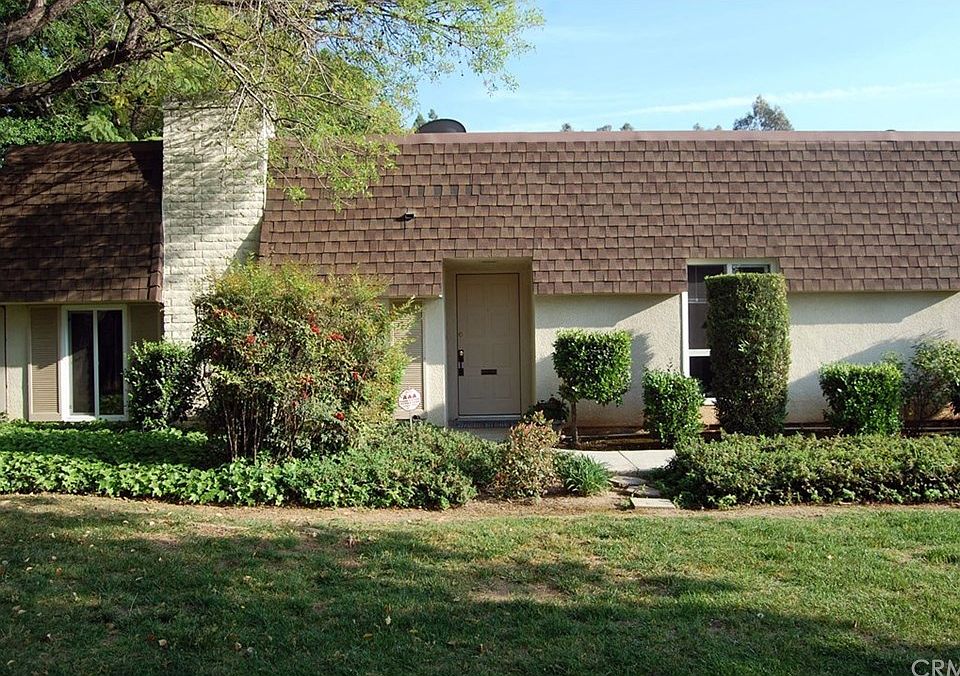 1st image of 852 E Highland Ave