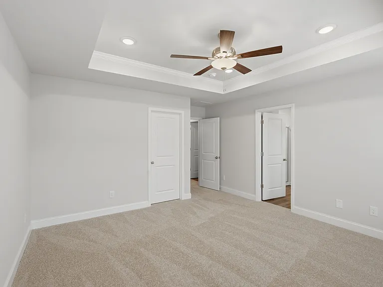 2260 Chant St — Photo 33