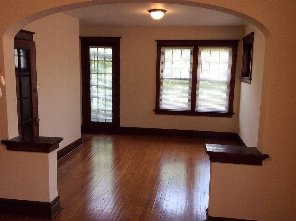 1st image of 4941 Oleatha Ave