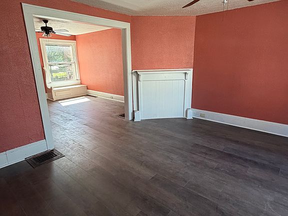 4th image of 1425 W 84th St #1