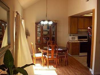 4th image of 4668 Creekwood Dr