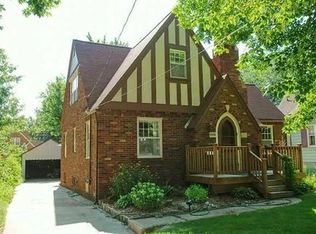 2015 Beaver Ave, Des Moines, IA 50310