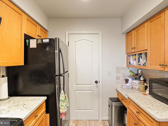 5th image of 5624 Willoughby Newton Dr Unit 32
