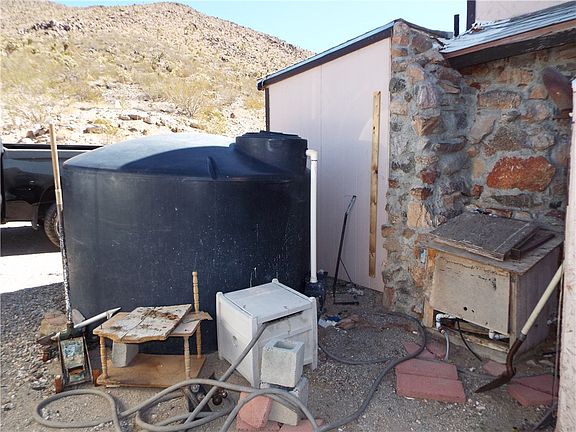 3rd image of 15836 Joshua Drive