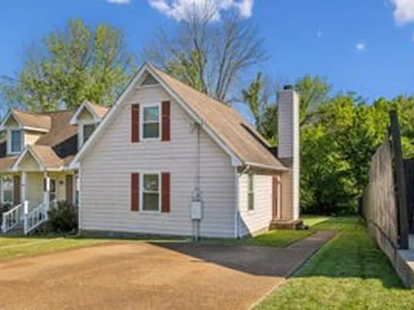 2773 Waters View Dr, Nashville, TN 37217