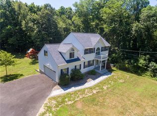 155 Coutant Rd, Circleville, NY 10919