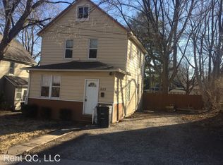823 42nd St, Rock Island, IL