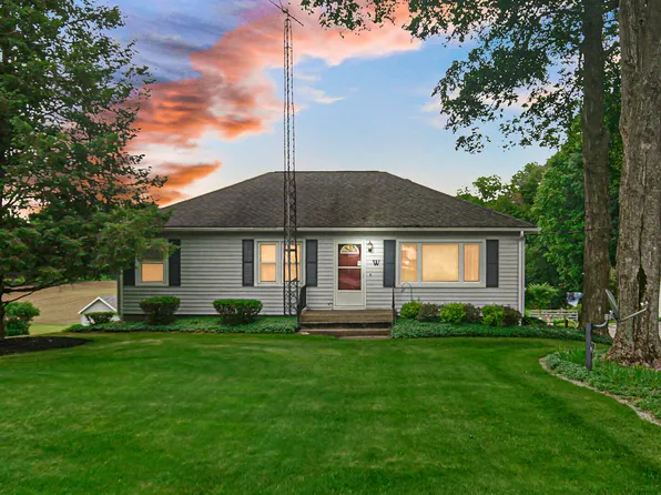 5567 N 350 E, Rolling Prairie, IN 46371