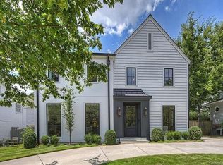 2240 Sharon Rd, Charlotte, NC 28207