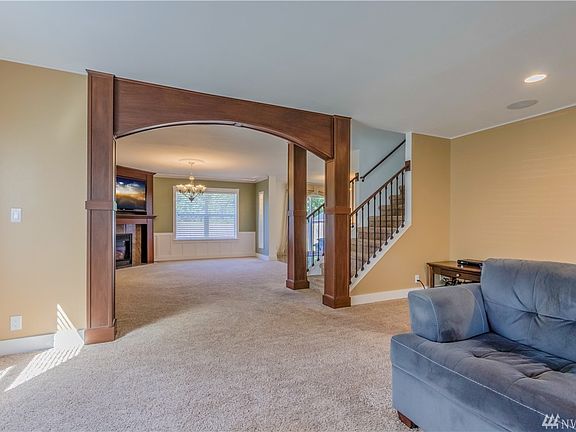 4th image of 8214 209th Avenue Ct E