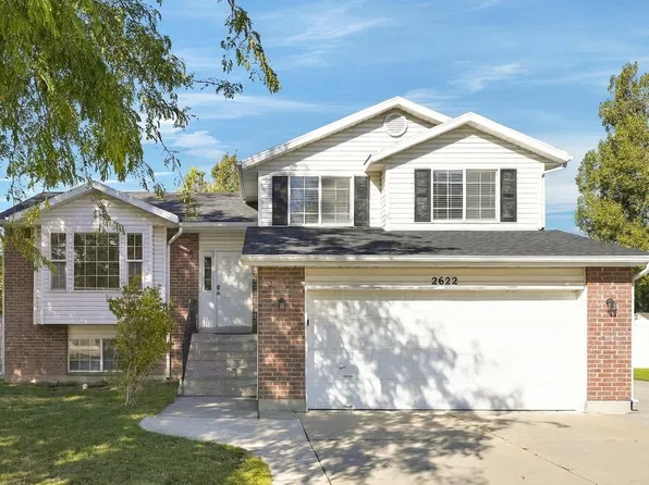 2622 W 1500 N, Clinton, UT 84015