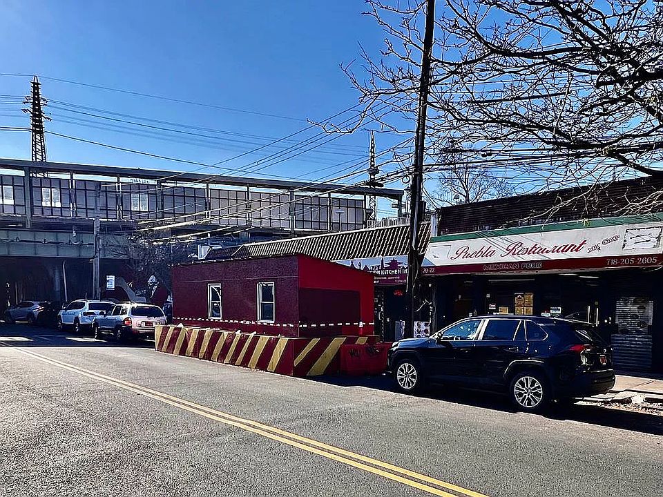 2nd image of 3922 61st St