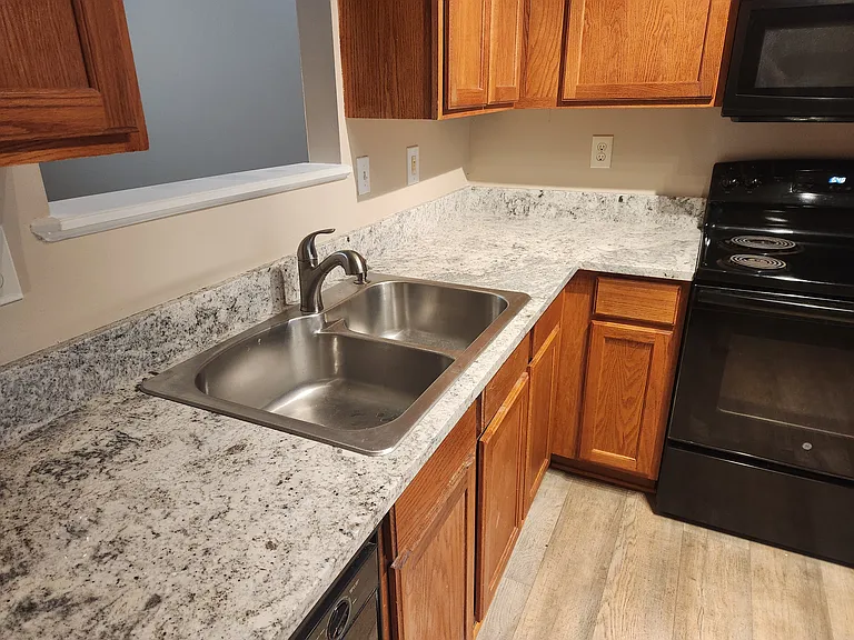 3354 Waldrop Trl — Photo 4