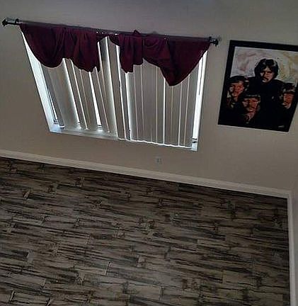 4th image of 1725 Villa Vista Way