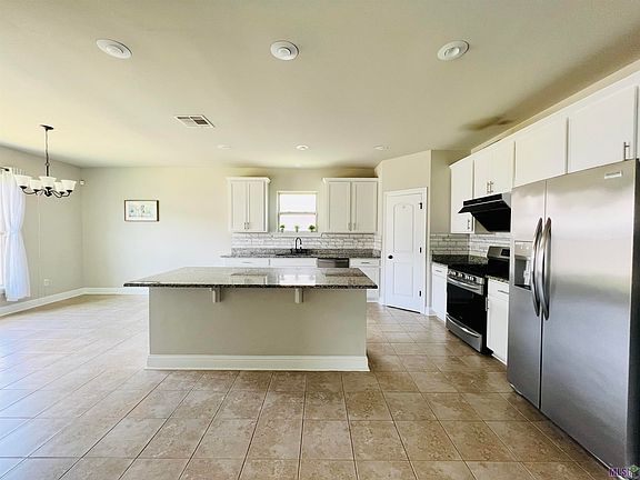 5th image of 8867 Cresson Dr