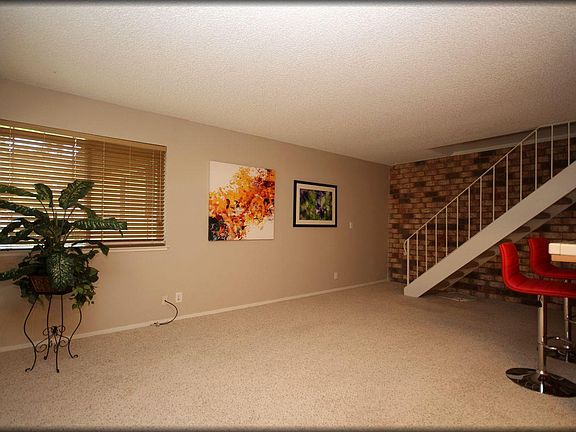 3rd image of 831 N Capitol Ave APT 3