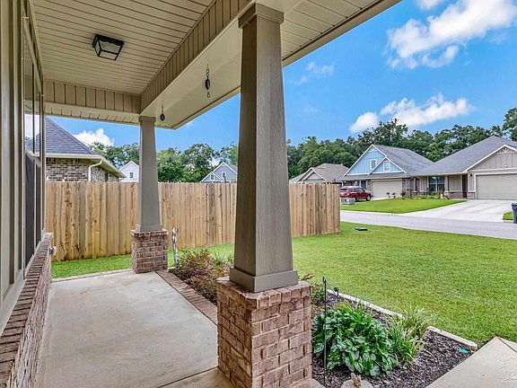 2nd image of 3919 Shady Grove Dr