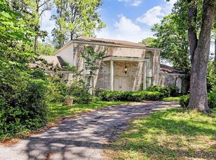 11306 Jamestown Rd, Houston, TX 77024