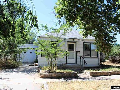 314 N 5th St Thermopolis Wy 82443 Zillow