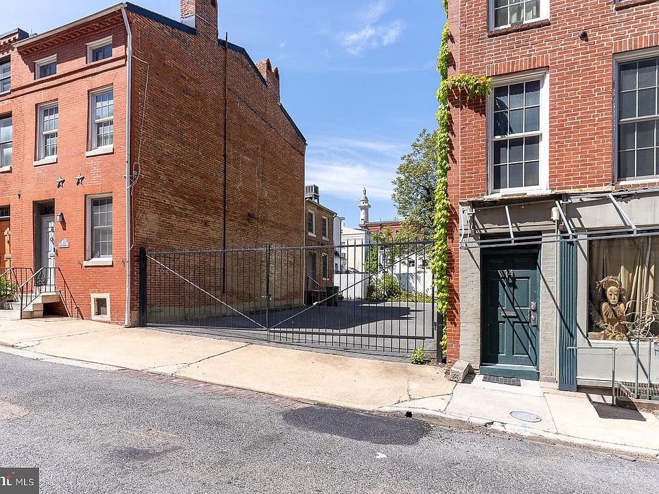 1st image of 10 E Hamilton St