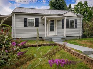 2907 Pence St, South Charleston, WV 25303