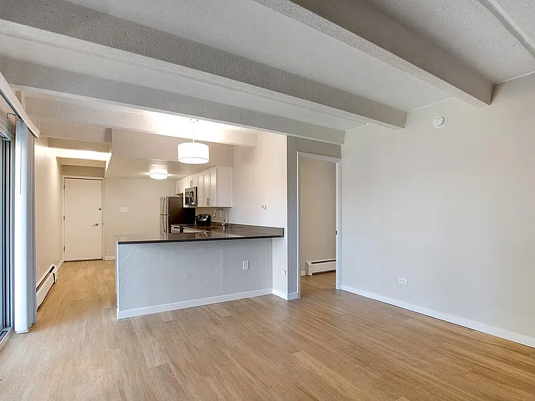 950 Lafayette — Photo 13