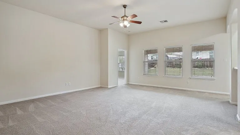 11716 Dunblane Way — Photo 10
