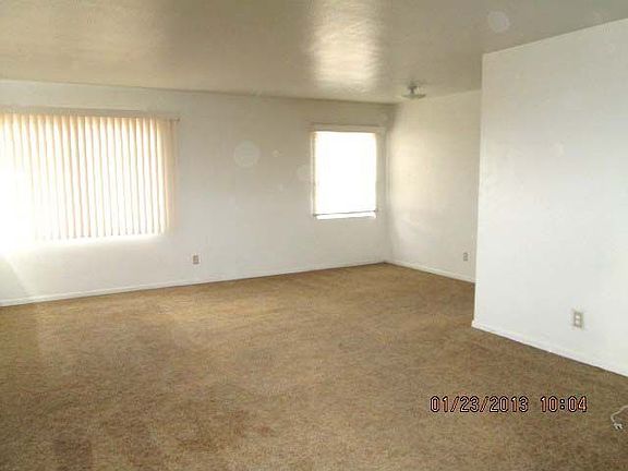 3rd image of 240 W Cincinnati Ave APT C