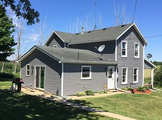 13271 W Hershey Rd, Pearl City, IL 61062